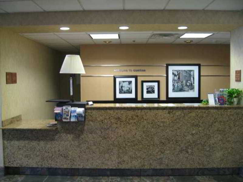 Hampton Inn Кантон Интериор снимка